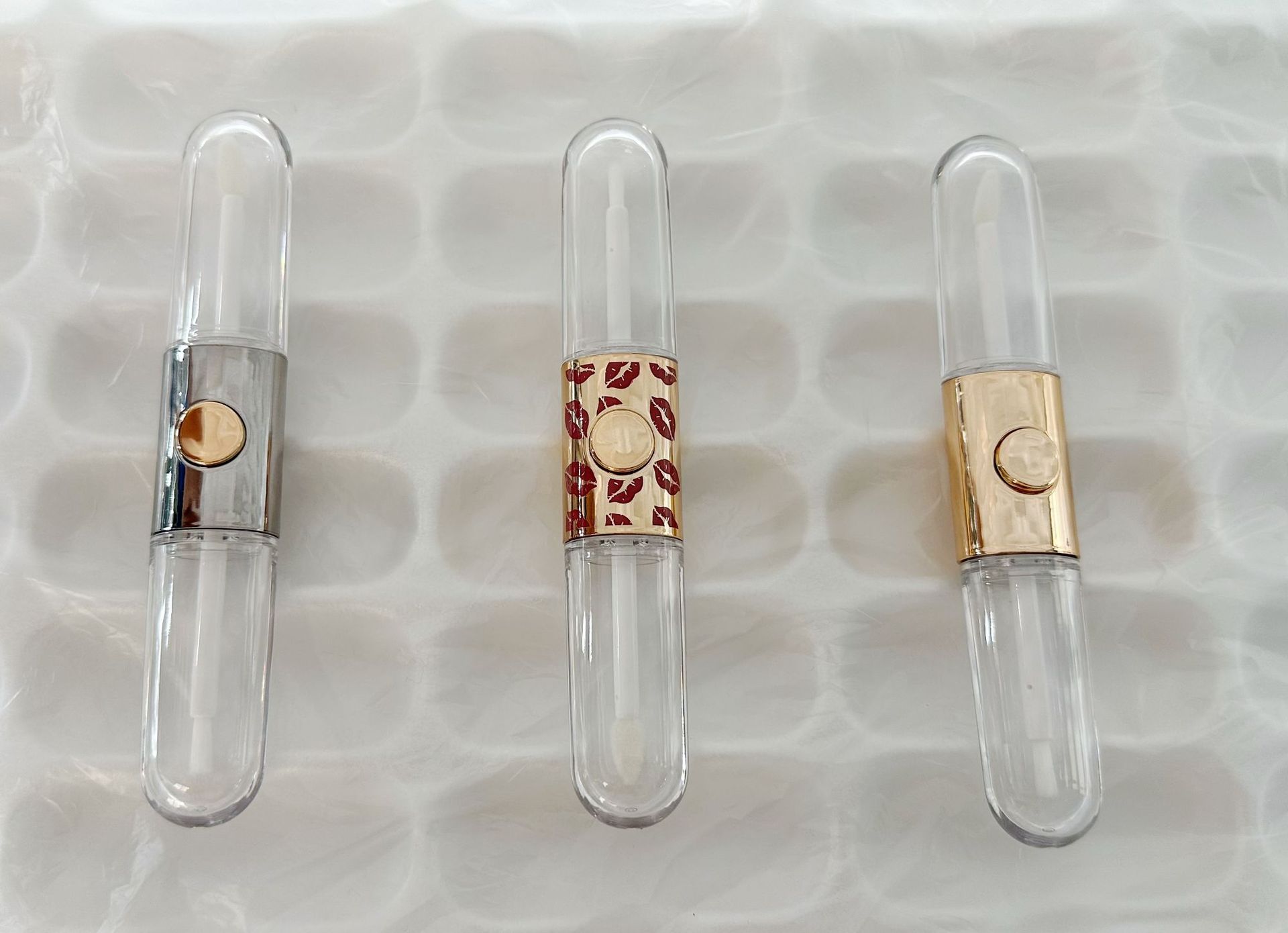 LIP GLOSS TUBE